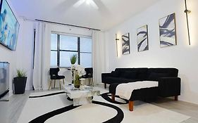 Luxury Skyrise Condo Downtown Jax